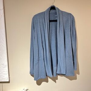 St. John’s Bay Waterfall Open Front Long Sleeve Cardigan/Shrug - Medium in Blue